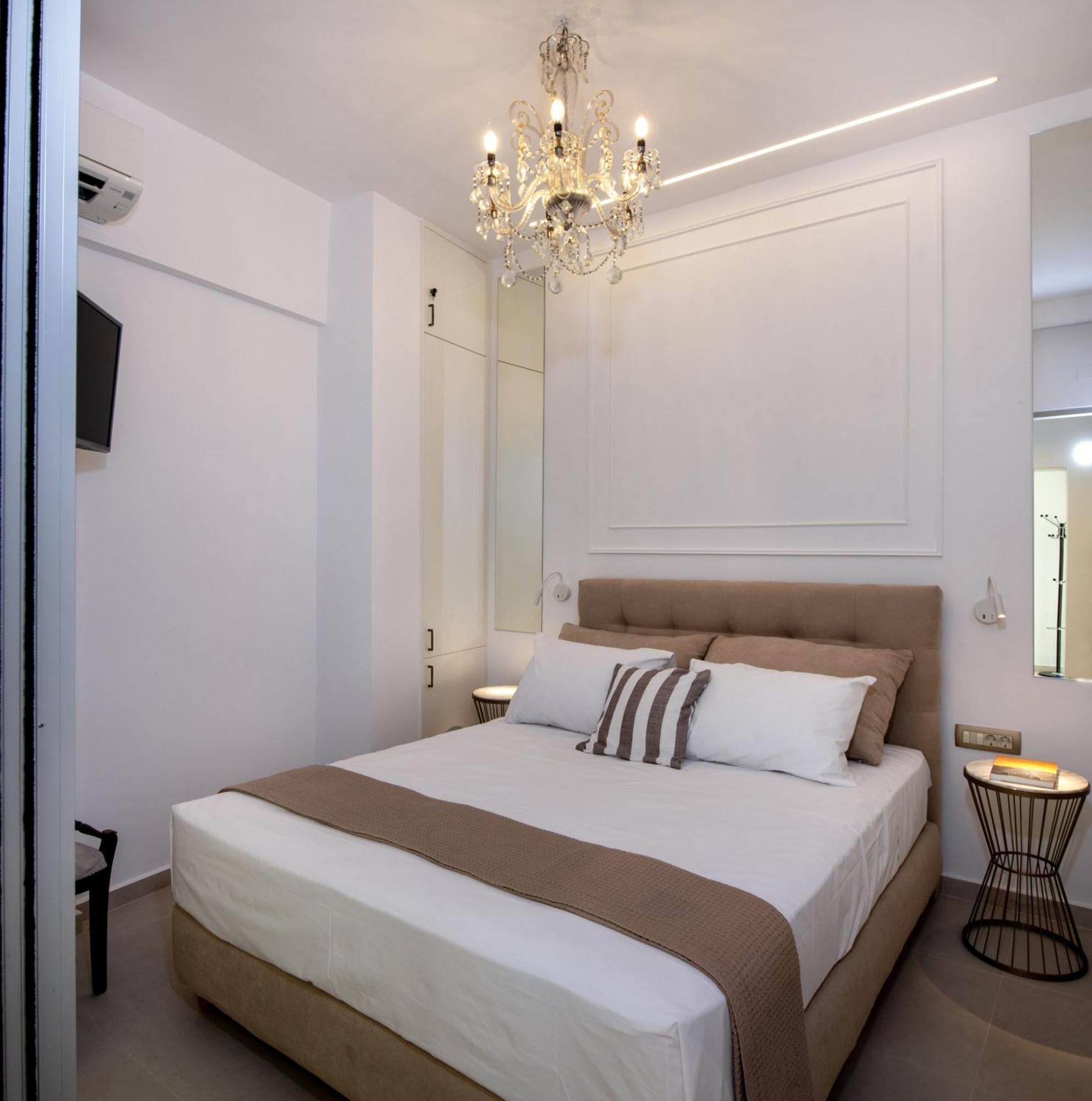 Cherry Central Luxury Suites Ханья Экстерьер фото